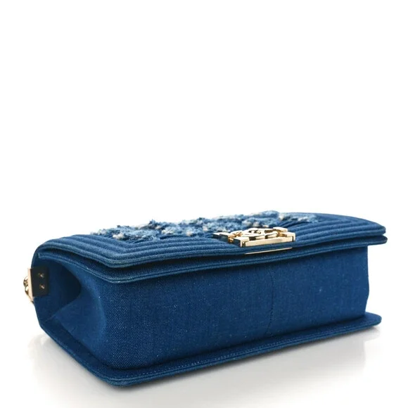 Chanel Denim Pleated Medium Boy Flap #138961C45B - Picture 4 of 11